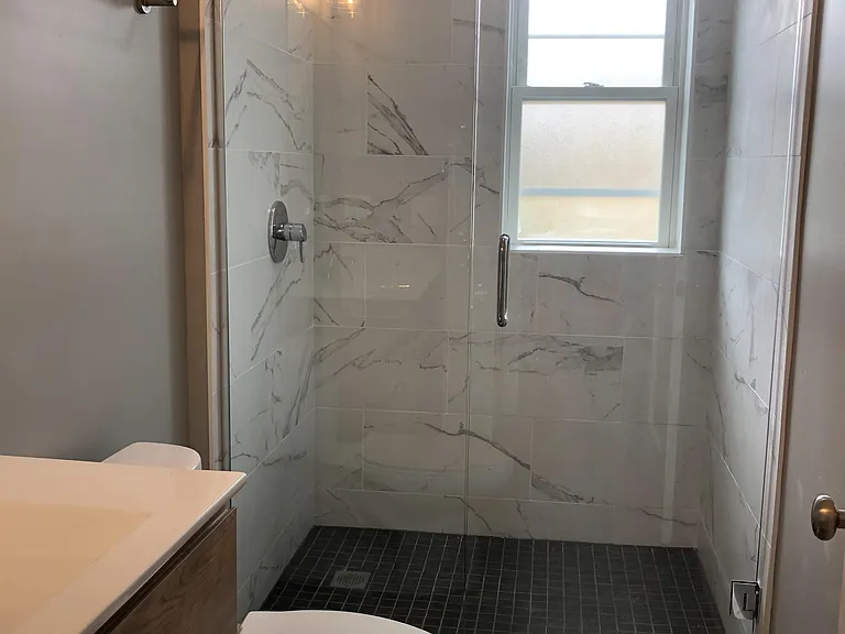 5034 N Washtenaw Ave — Photo 23