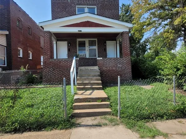 4710 Highland Ave, Saint Louis, MO 63113