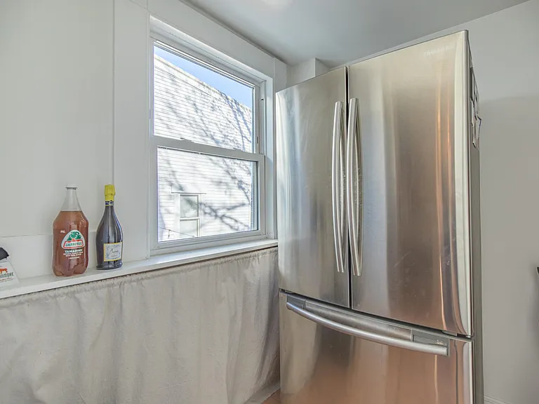 21 Hanover St #1 — Photo 29