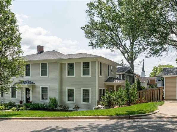 200 W Monroe Ave, Alexandria, VA 22301