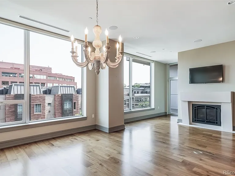 100 Detroit St #403 — Photo 15