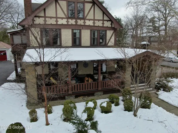 1156 Stratford Road, Schenectady, NY 12308