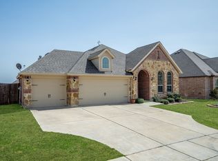 3724 Ranchers Rdg, Krum, TX 76249