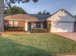 5531 Pimberton Ln, Spring, TX 77379