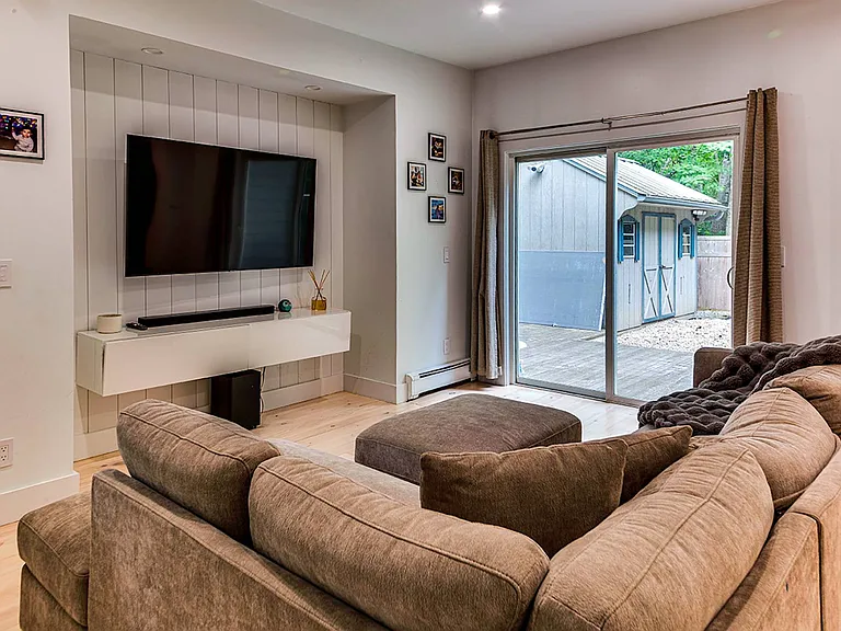 14 Fleming St — Photo 10