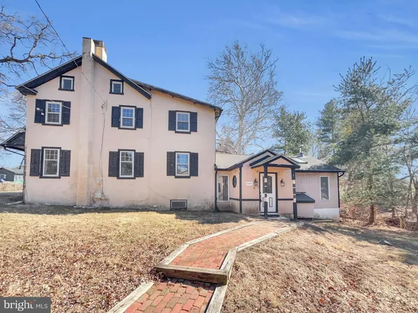 3924 Beth Dr, Collegeville, PA 19426