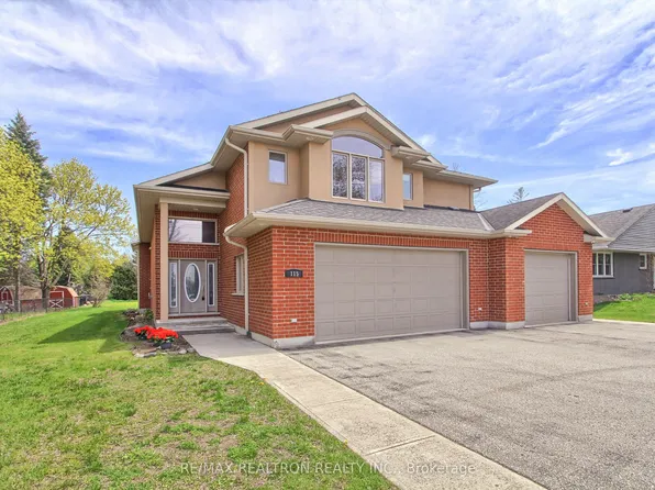 115 Park Ave, East Gwillimbury, ON L9N 1H8