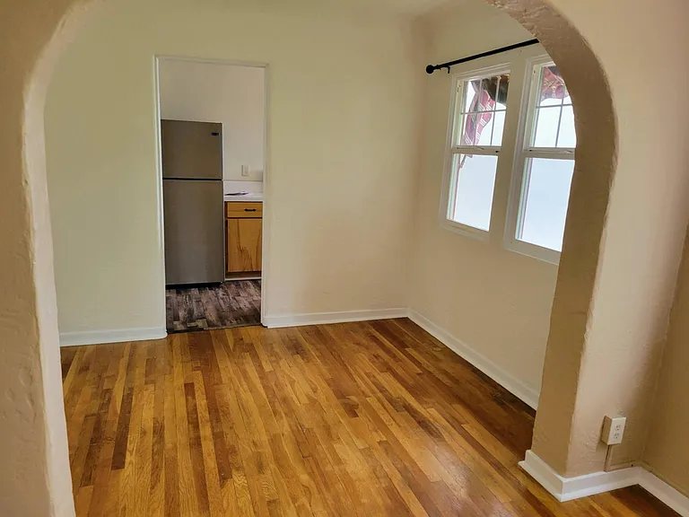 2036 Leroy St #12 — Photo 14