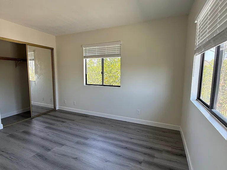 3160 Walnut Grove Ave #B — Photo 11