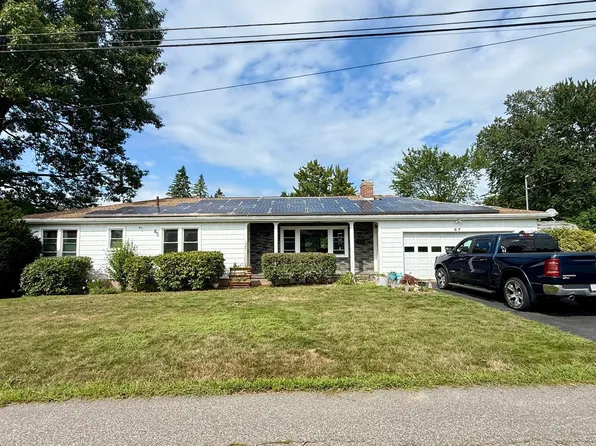 67 Briar Ter, Leominster, MA 01453