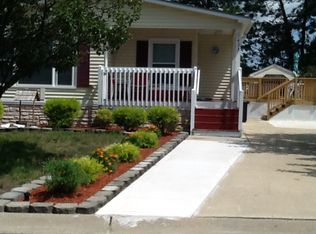 423 Maplehurst Ct, Whiting, NJ 08759