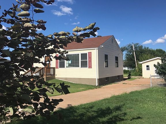 2nd image of 6004 Nevis Ct