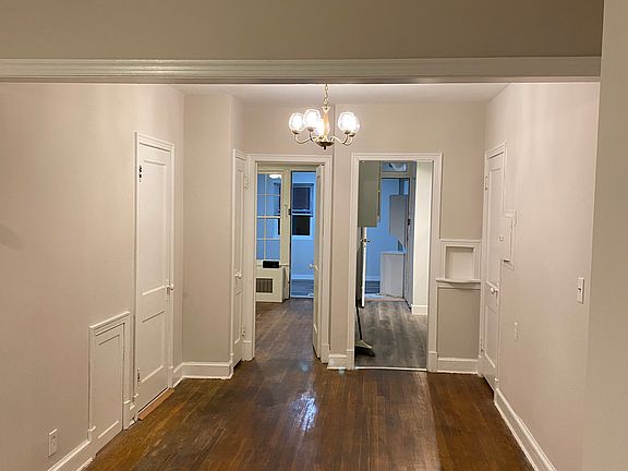 4th image of 3914 9th St NE #1