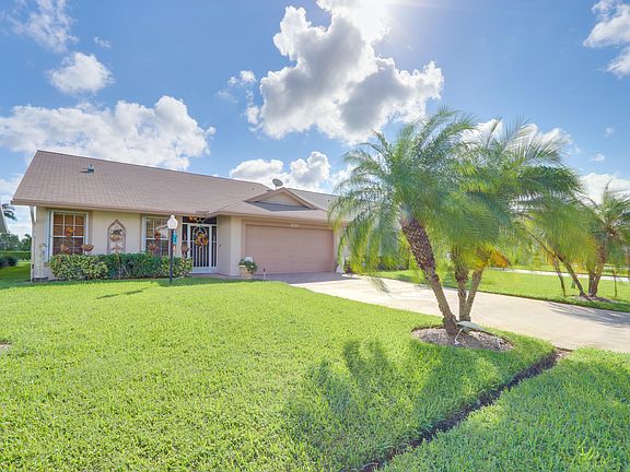 3rd image of 5226 Tiffany Anne Cir