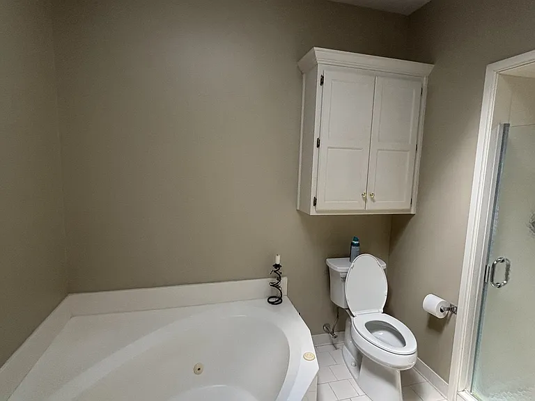 1209 Ivy Brook Cir — Photo 23