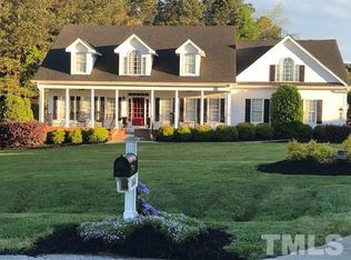 2601 Stonewalk Ct, Zebulon, NC 27597