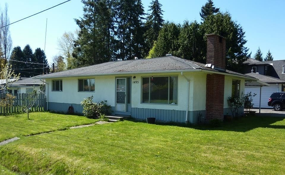 1st image of 1495 164th St