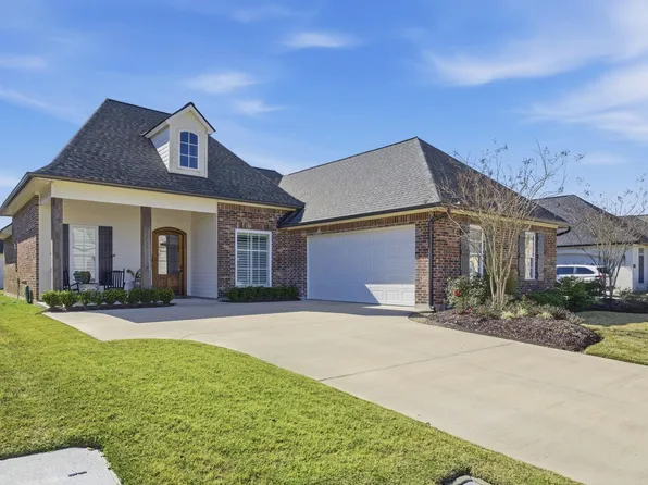 3751 Willow Lake Dr, Lake Charles, LA 70605