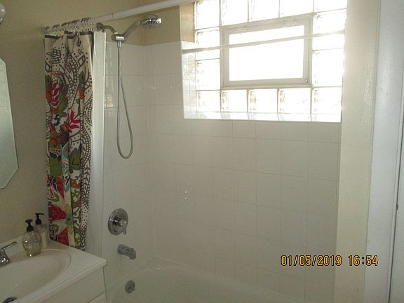 5th image of 5049 N Washtenaw Ave #9