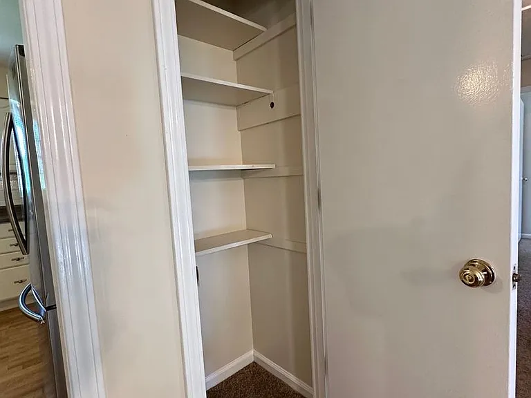 3486 Ormond Cir — Photo 27