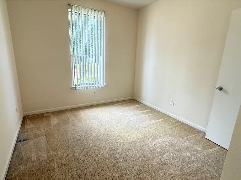 22414 Auburn Valley Ln — Photo 9