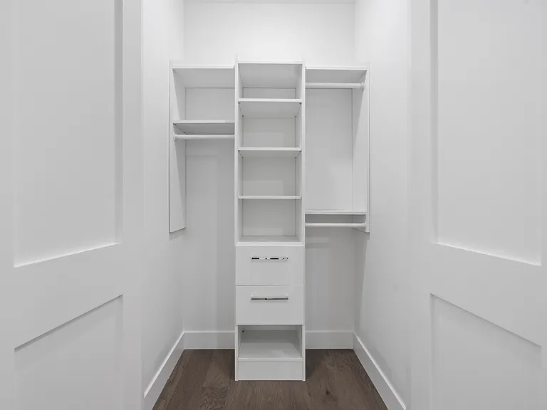 3008 W Belmont Ave #3 — Photo 13