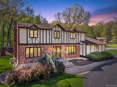 7 Bell Court, Airmont, NY, 10901