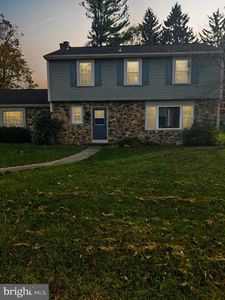 5232 Strathmore Dr, Mechanicsburg, PA, 17050