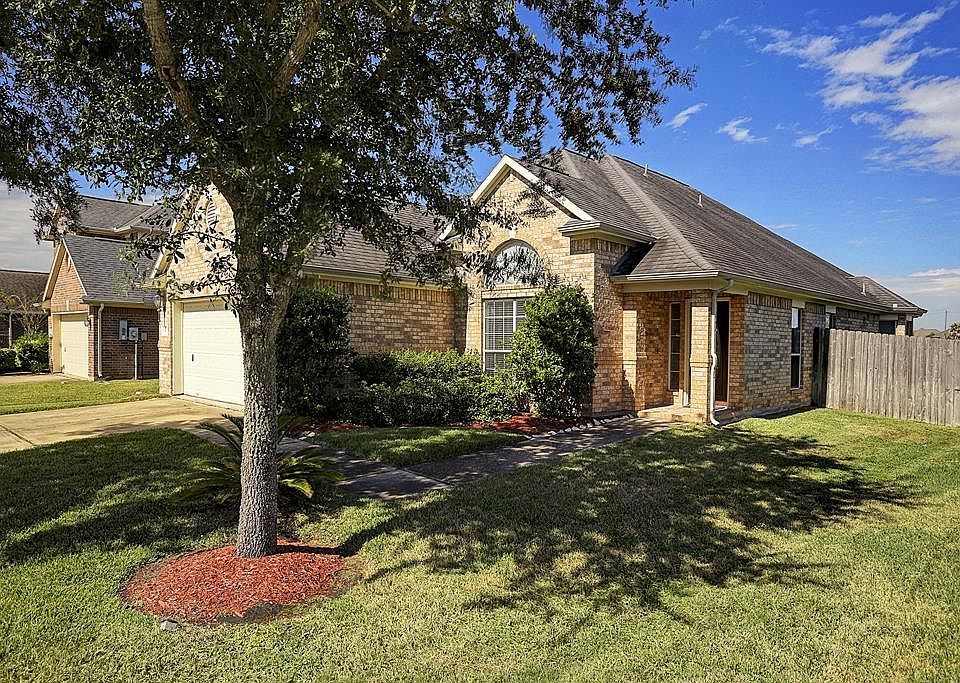 1st image of 3423 Highland Point Ln
