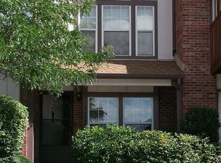 9604 W Chatfield Ave UNIT B, Littleton, CO 80128