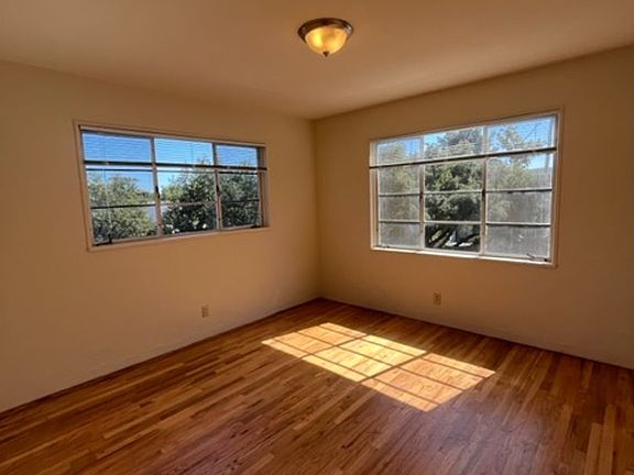 5th image of 1327 & 1335 Palm St #1335-C