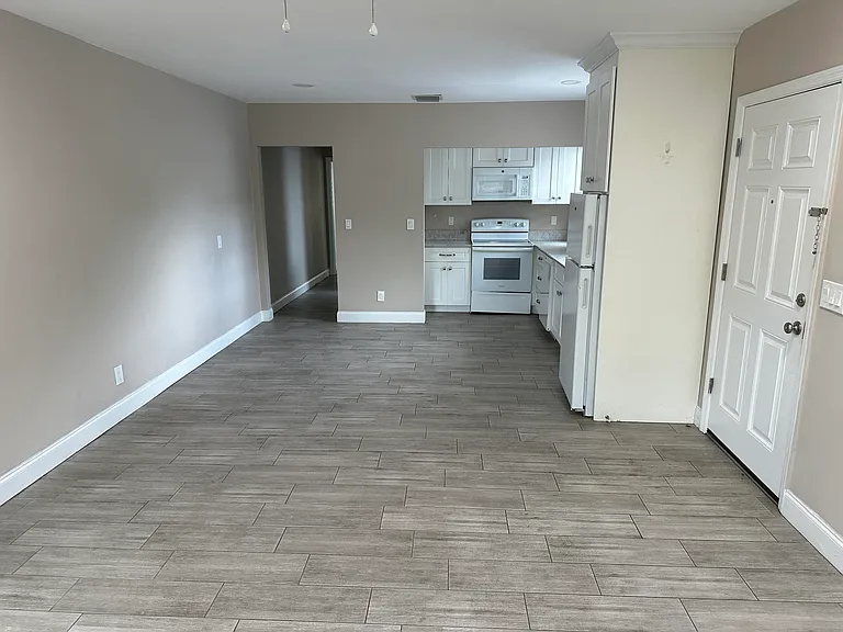 2400 Park Ave #1 — Photo 7