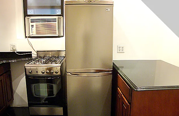 Rented by WAM Partners - William Moses Co. | media 48