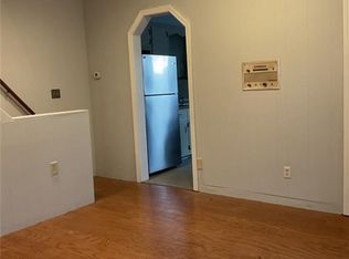 16 Lincoln St, Manchester, CT 06040