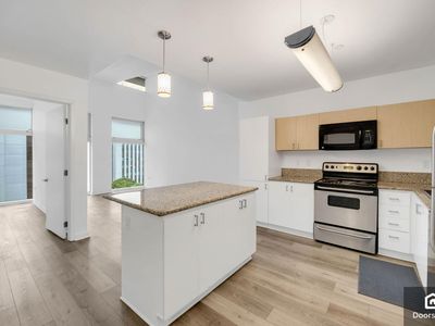 630 W 6th St APT 615, Los Angeles, CA, 90017