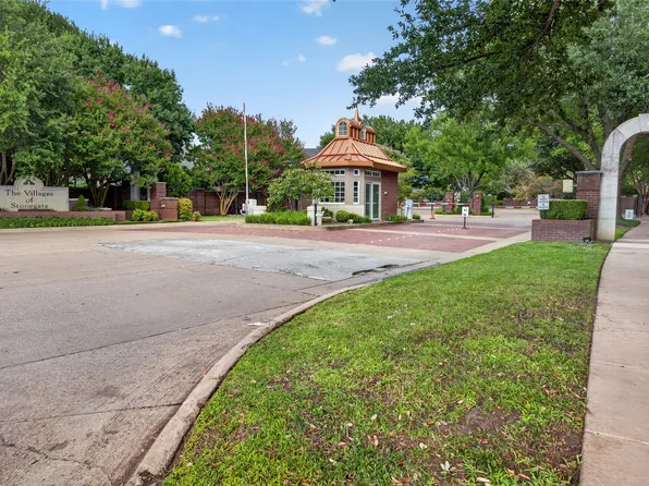 2606 Torrey Pines Dr, Fort Worth, TX 76109