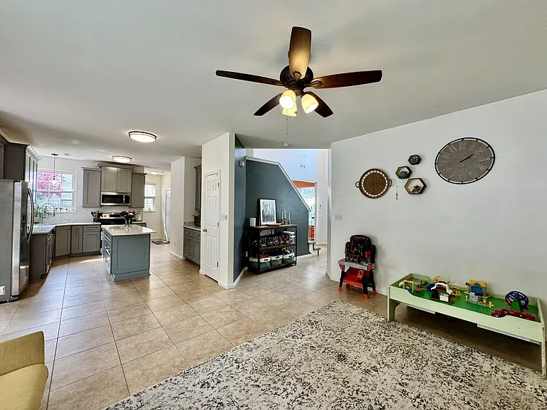 2201 Elindra Ct — Photo 25