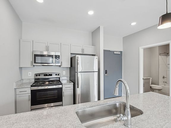 2nd image of 4040 Travis Dr APT 207