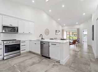 6004 NW 91st Way, Tamarac, FL 33321