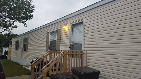 1st image of 465 Orchard Dr