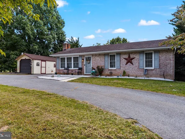 16417 Shinham Rd, Hagerstown, MD 21740