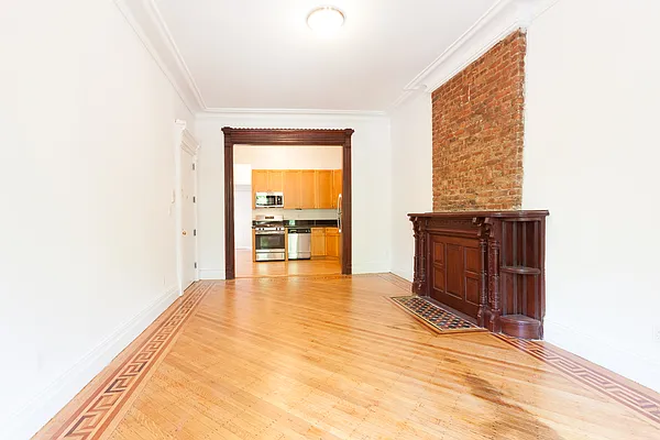 Rented by Berman Realty | media 8