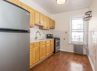42-17 Broadway #3, Astoria, NY 11103