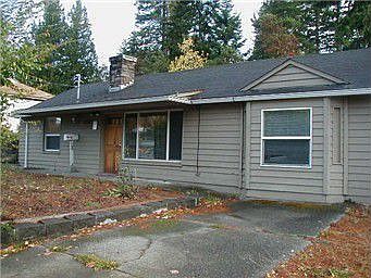 Showings or info 7 days a week - info@metrorgi.com or 425-780-7878 to schedule
