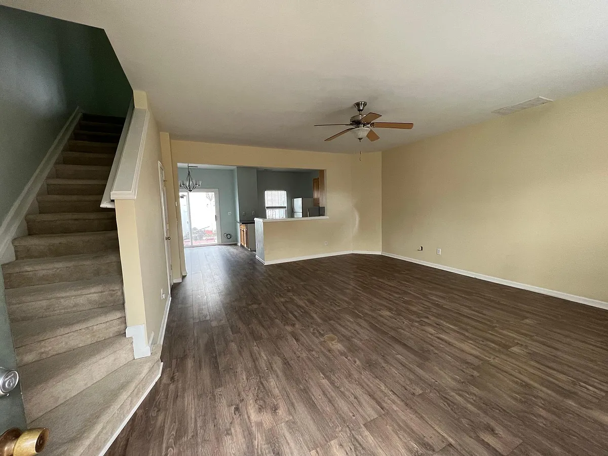 Living room and stairs - 5306 Glen Canyon Rd