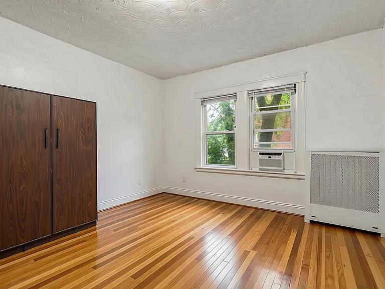 78 Euston Rd #1 — Photo 5