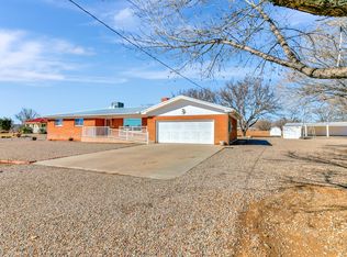 1041 Molina Rd, Belen, NM 87002