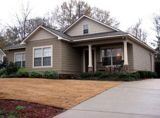 389 Embry Ln, Auburn, AL 36830