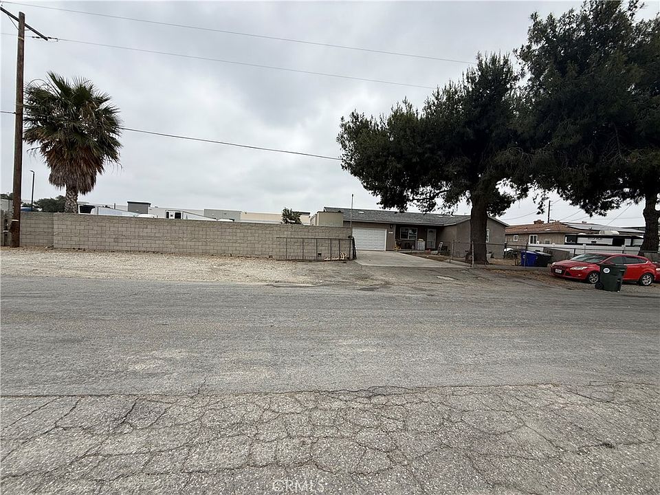1st image of 10453 Calabash Ave