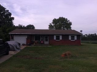 700 N Northwood Dr, Parker City, IN 47368
